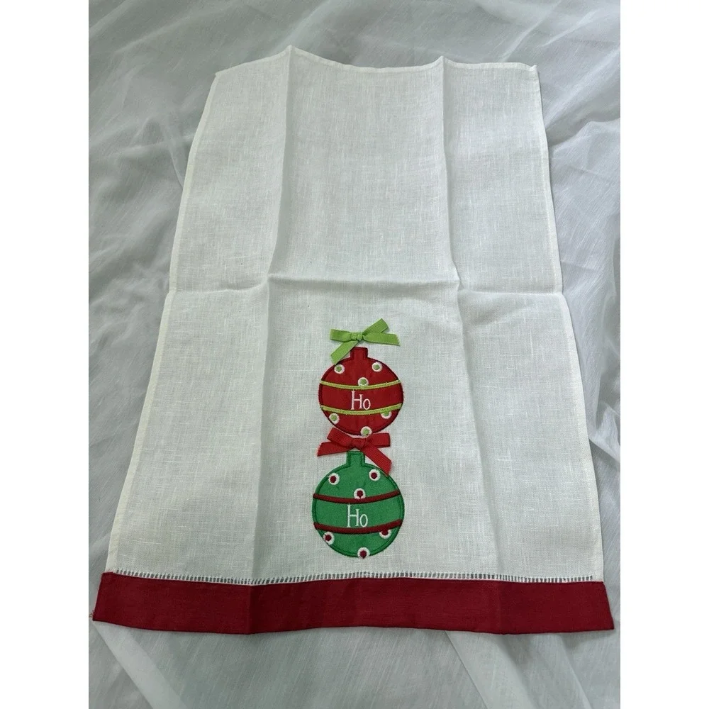 Lot of 6 NEW Christmas Linens Towels Gift Bags Embroidered Trees Poinsetta‎